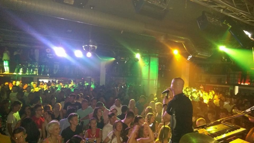 Ovako izgleda jedan dan pevača Bobana Rajovića (FOTO+VIDEO)