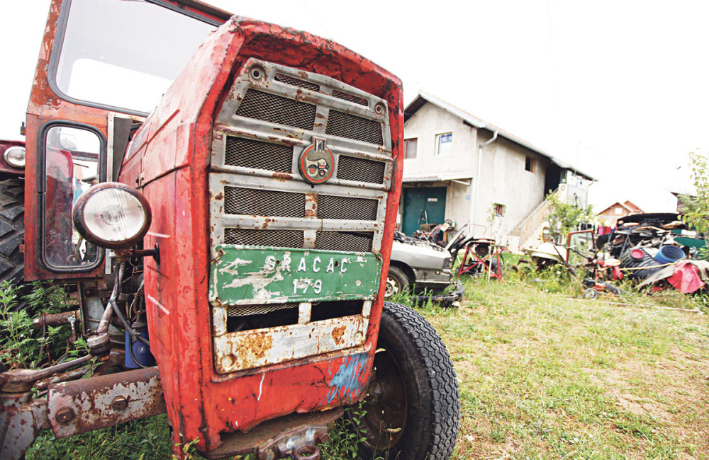 Drvoseču pregazio traktor