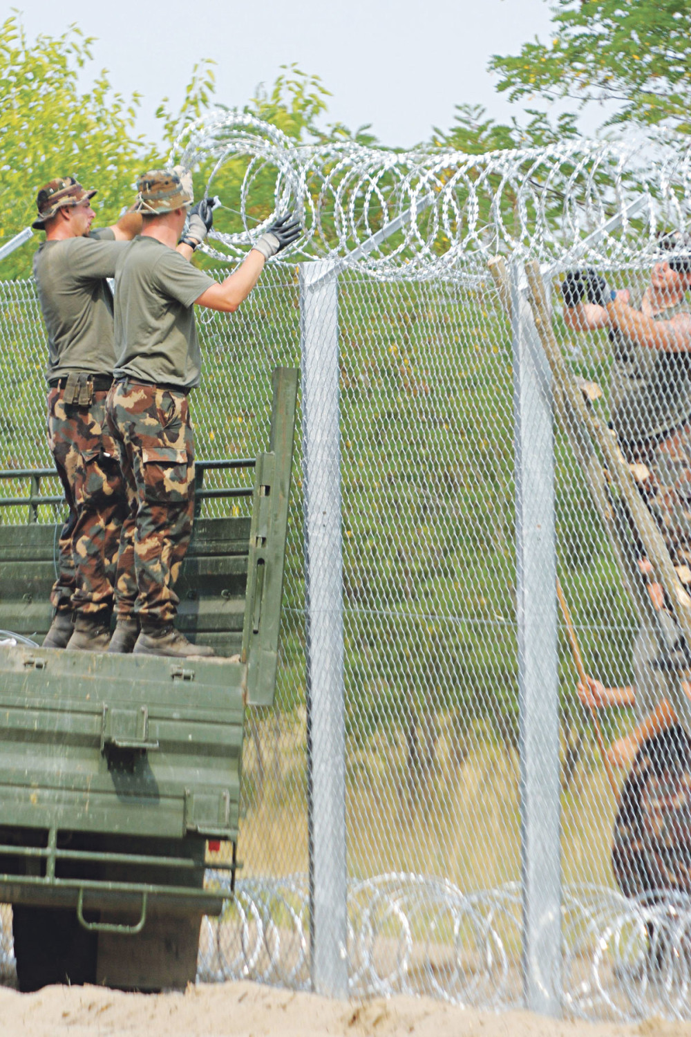 "Ograda na granici sa Turskom gotova do aprila"
