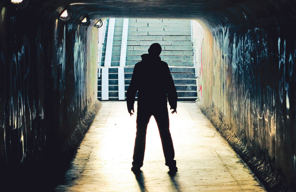 Fejsbuk manijak silovao devojčicu!