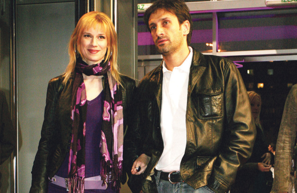 Mininom mužu dosadilo u zatvoru!