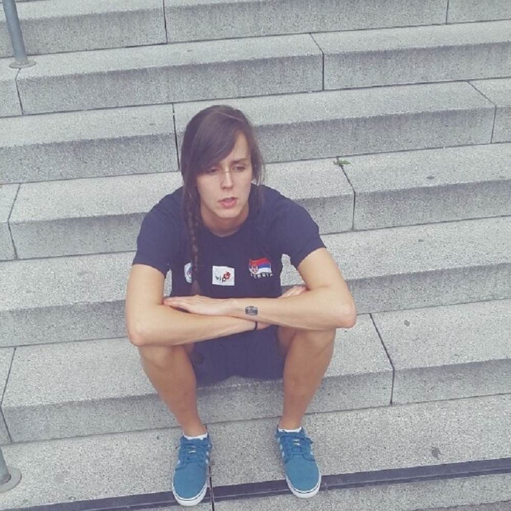 Moje noge nisu mogle da napuste rodnu kuću!