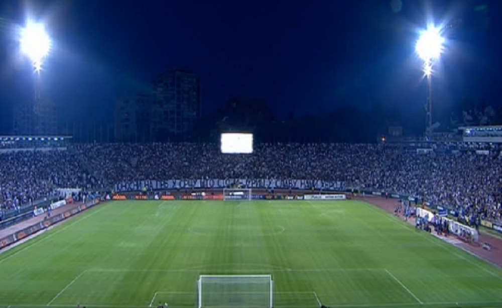 Naše fudbalske legende igraju za bolesnu decu! (VIDEO)