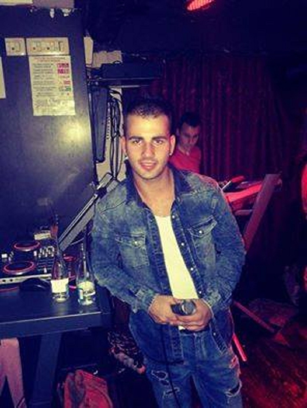 Nikola, dođi kod mene da me ubiješ od seksa!