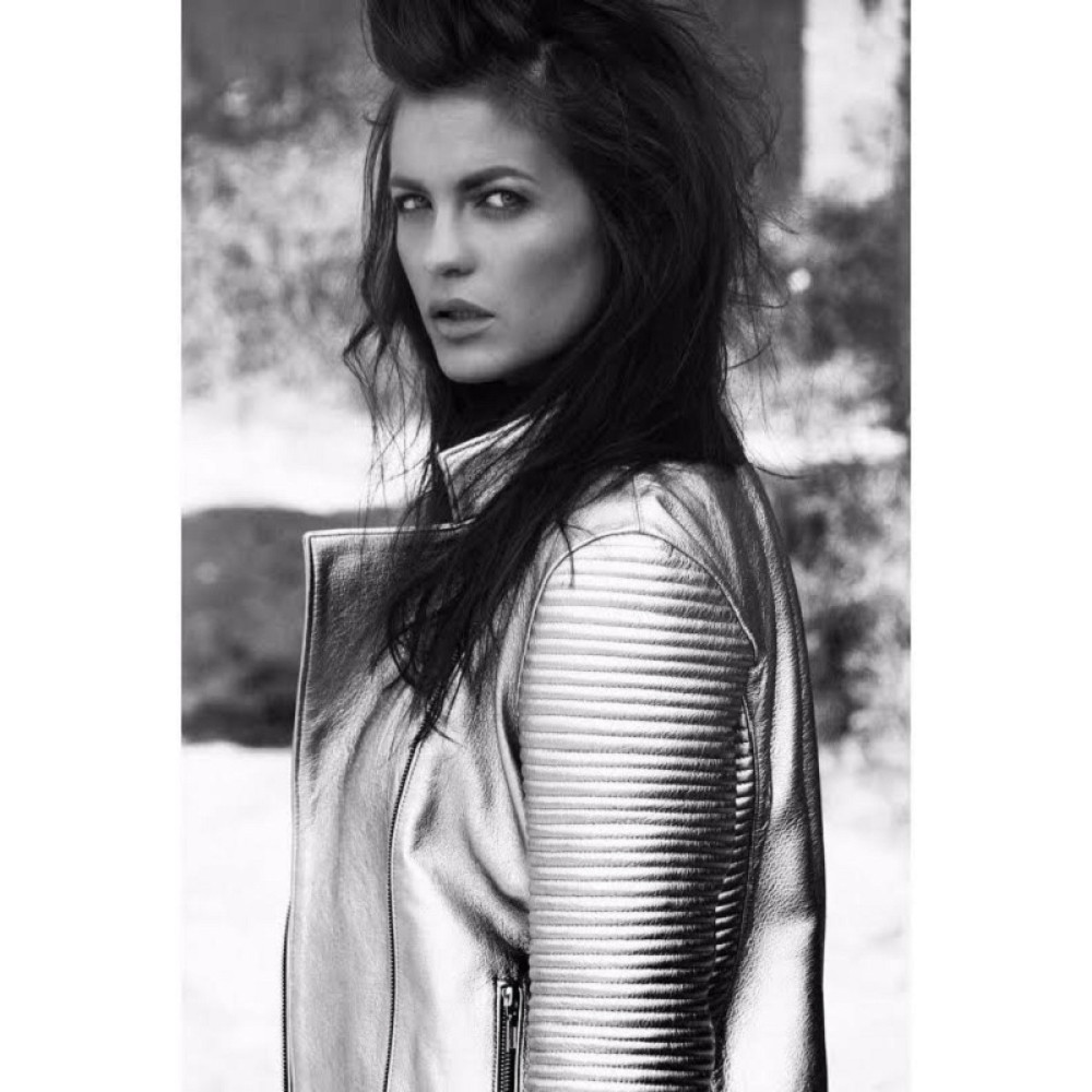 Milici opet sevnule gaćice! (FOTO)