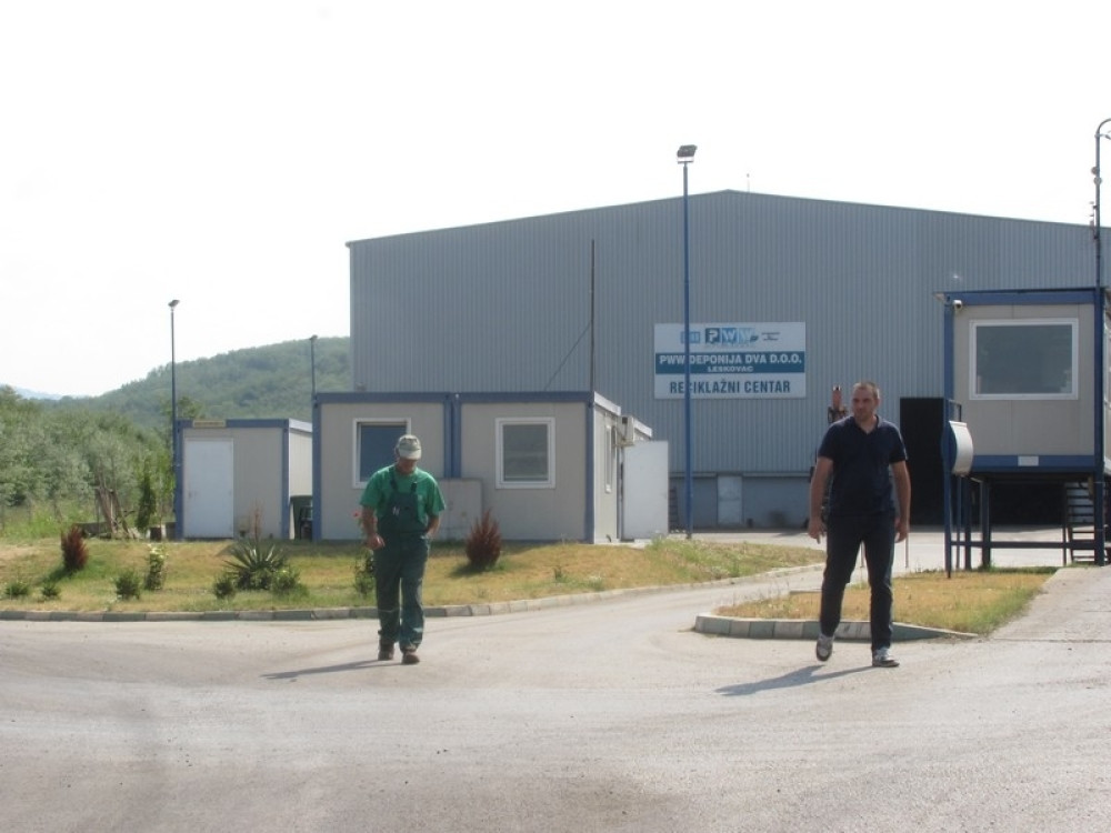 Noga sa deponije doneta iz Prokuplja?