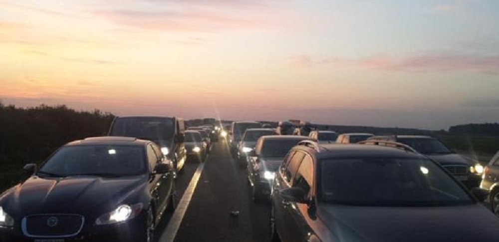 Zbog saobraćajne nesreće formirale se kilometarske kolone