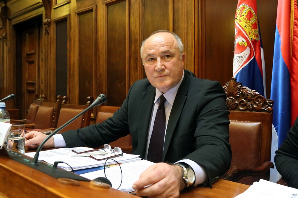 U Srbiji se formira centar za 400.000 migranata?