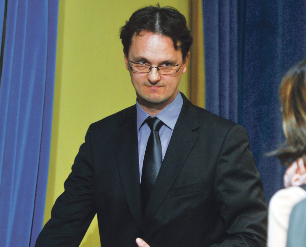 Verbić: Nema produžetka rokova za večite studente