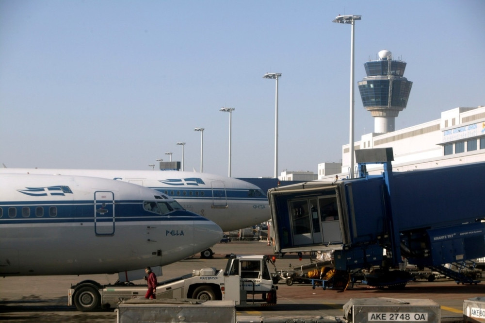 Grci rasprodaju luke i aerodrome