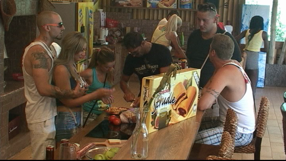 Tajson pošteno izvatao Dajmond! (FOTO)