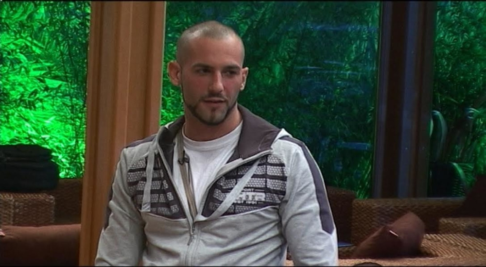 Tajson tražio kondome i tajnu sobu!