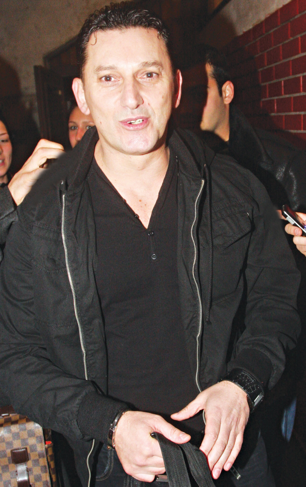 Šako ima ženu, a živi sa švalerkom