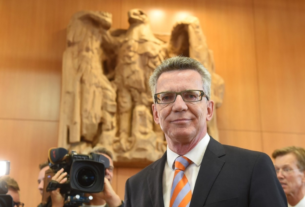 Nemci će ispitivati svakog izbeglicu koji traži azil