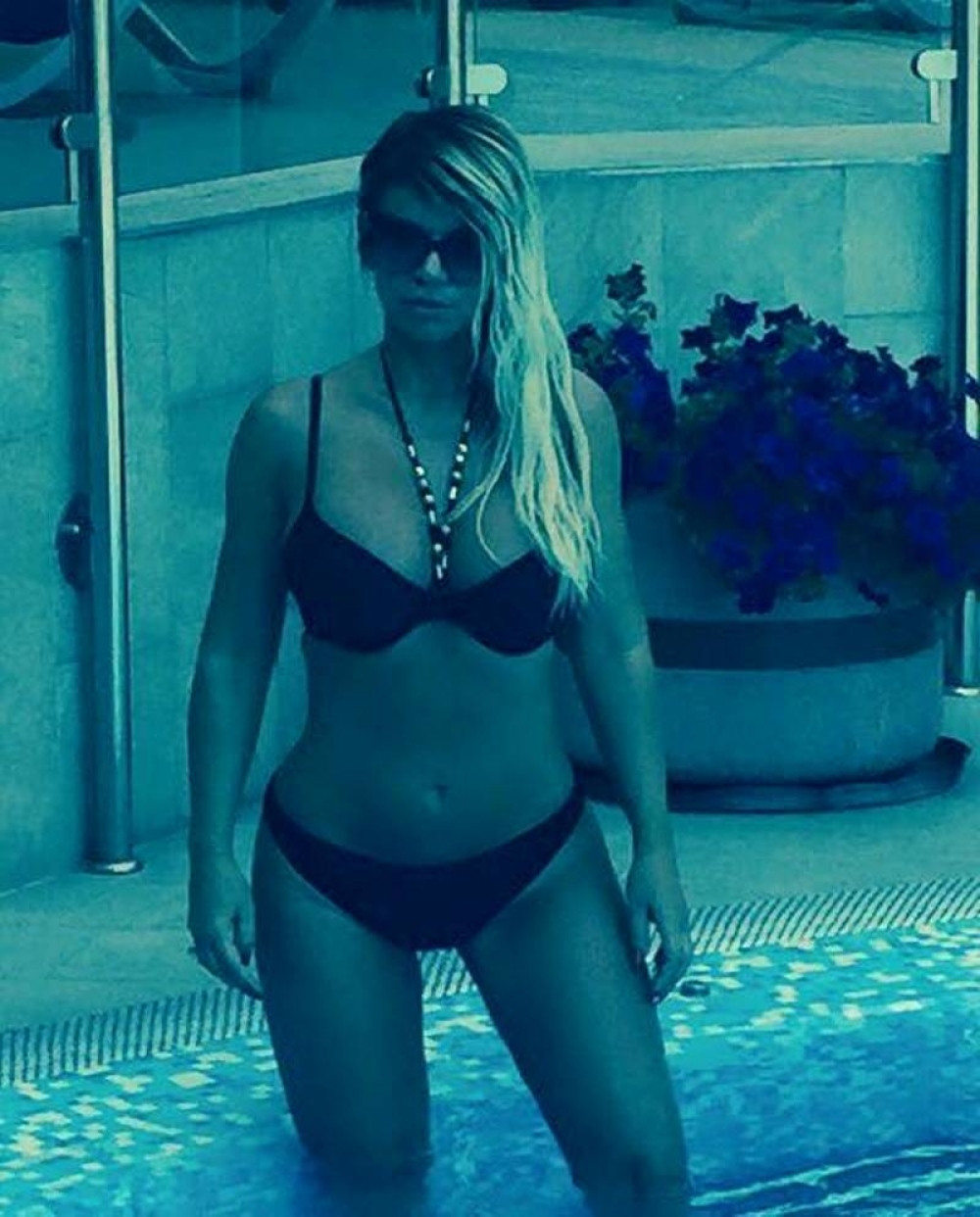 Bubamara uvukla stomak, a isturila guzu! (FOTO)