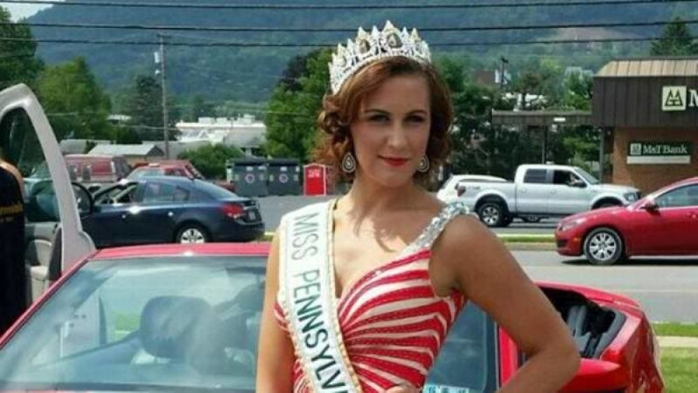 Misica lagala da ima rak kako bi zgrnula lovu!