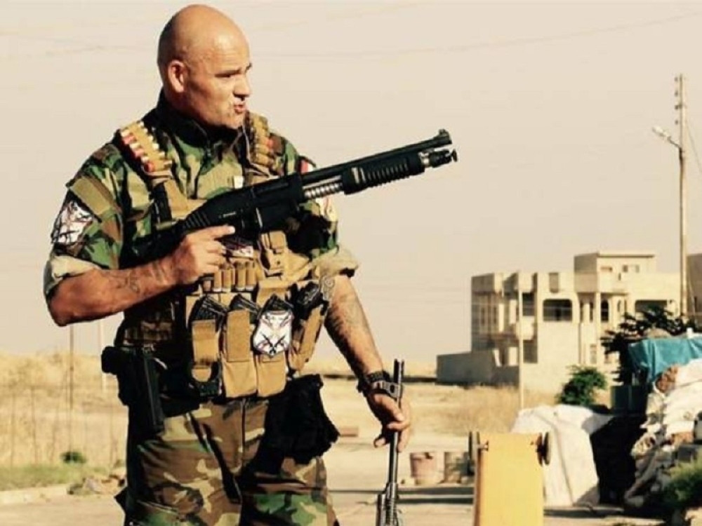 Deda sve rasprodao i otišao u rat protiv islamista!