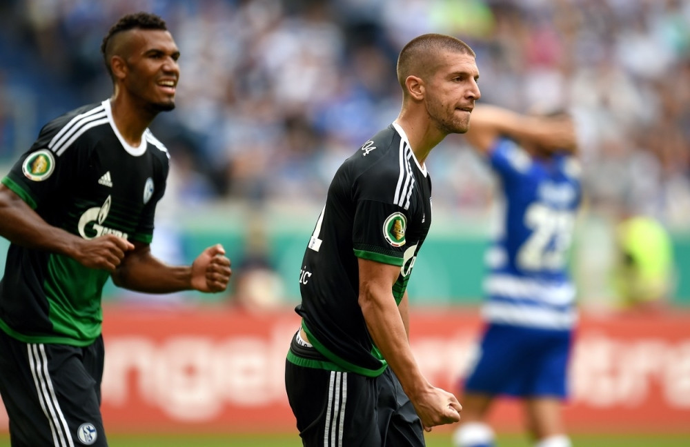 Nastasić završio u bolnici, Šalke dominirao! (VIDEO)