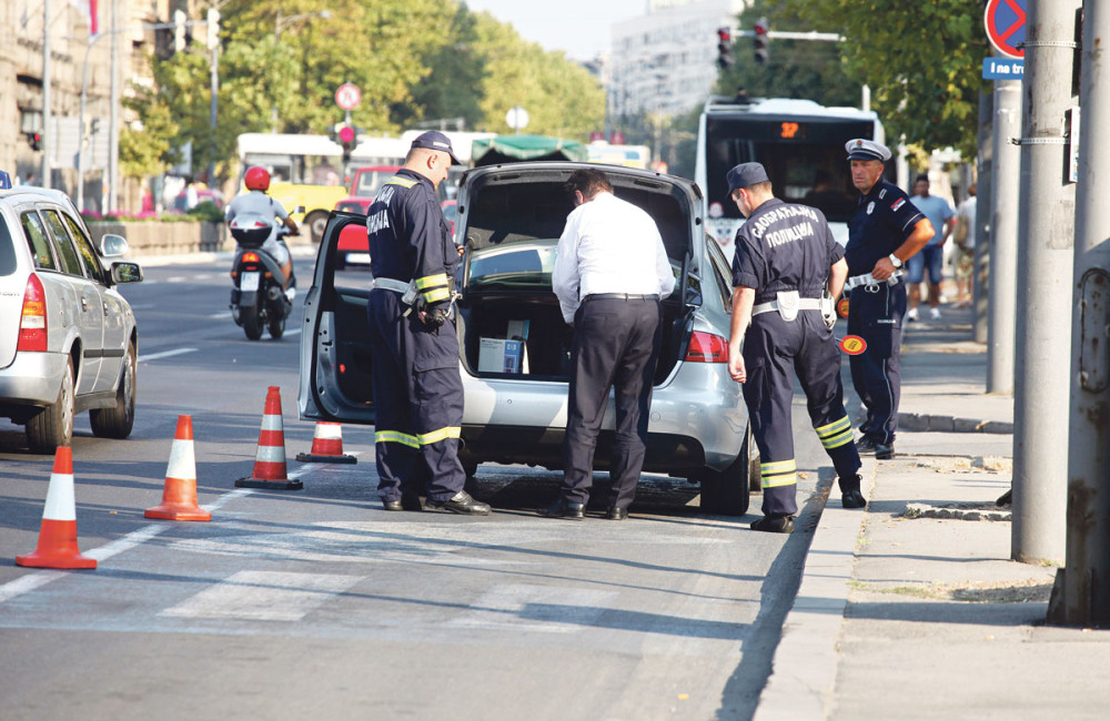 Dobar dan, moj prijatelj je general!