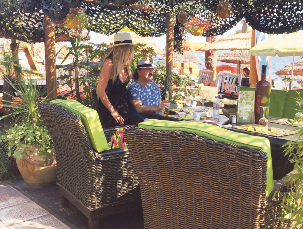 Haris iznenadio Melinu putovanjem u Kan