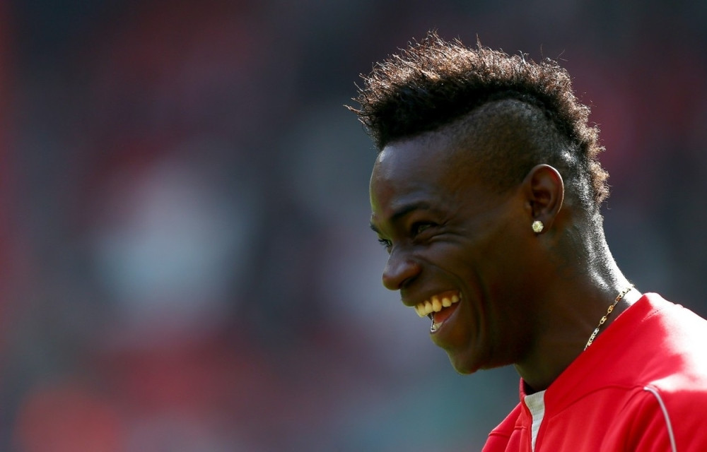 Baloteli fura “čupave” kopačke! (FOTO)