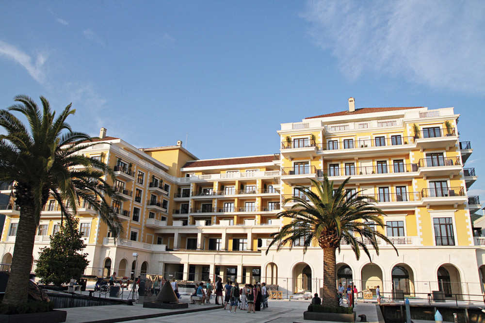 Arapi otkupili ceo Porto Montenegro