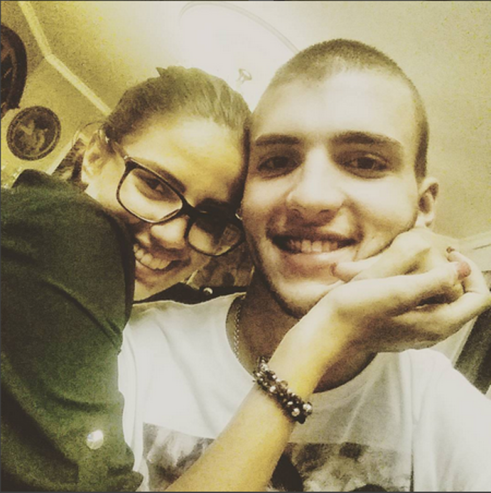 Veljko uživa u intimi s novom devojkom (FOTO)