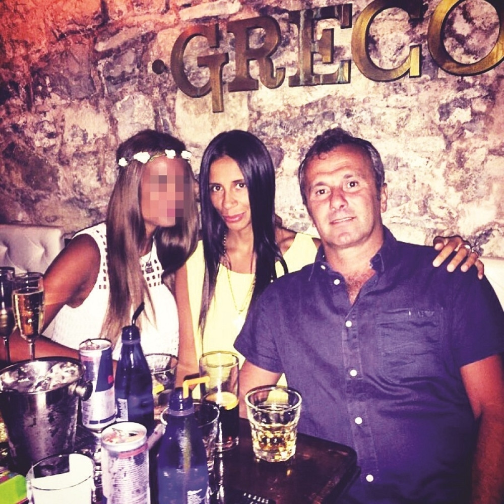 Dejo Savićević ponosno pokazuje devojku!