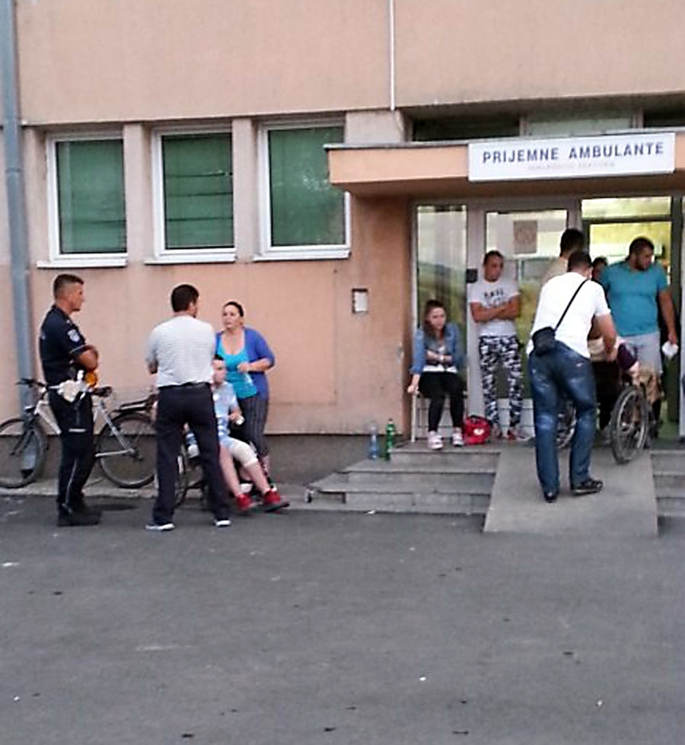 Uhapšen jer je nožem napao maloletnike ispred škole!