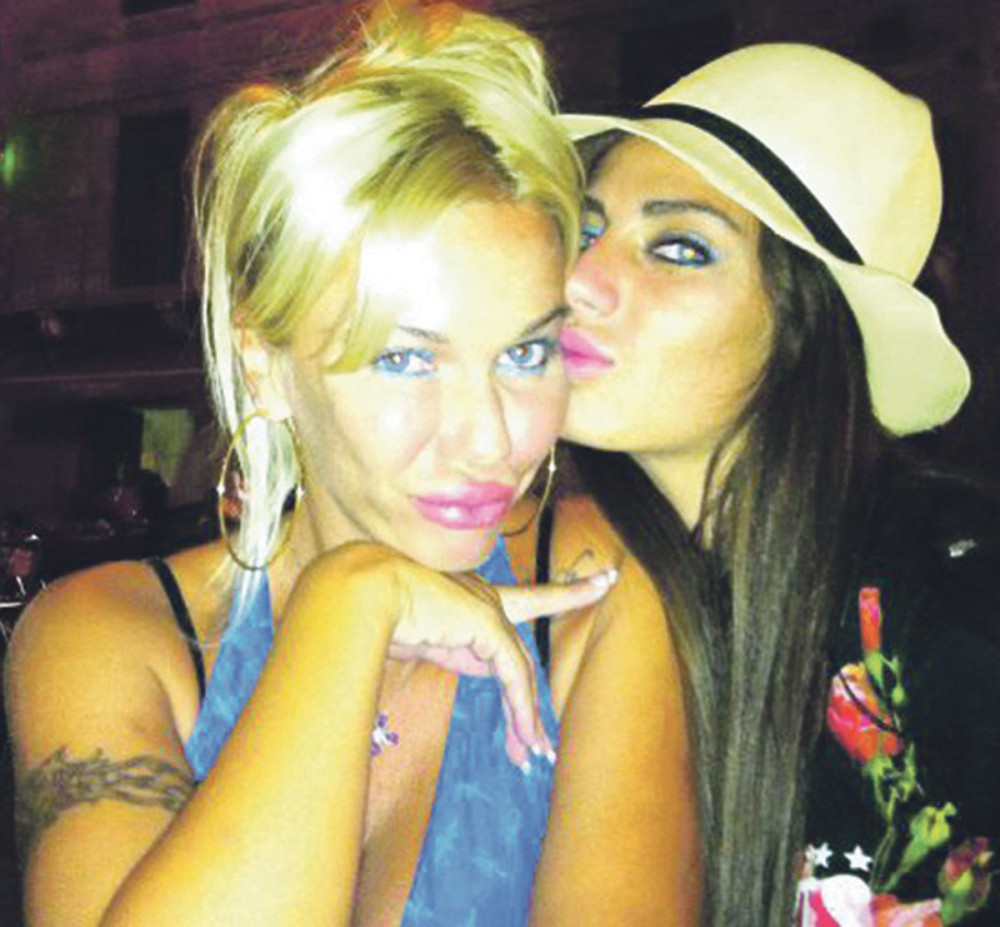 Sorajina drugarica krije političara?!