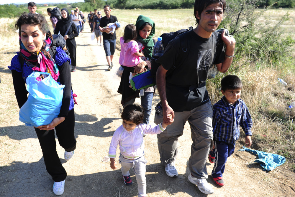 Mađari sa izbeglicama postupaju kao sa životinjama