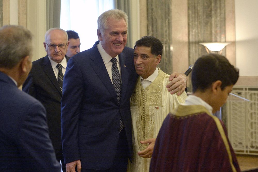 Nikolić odlikovao ambasadora Tunisa