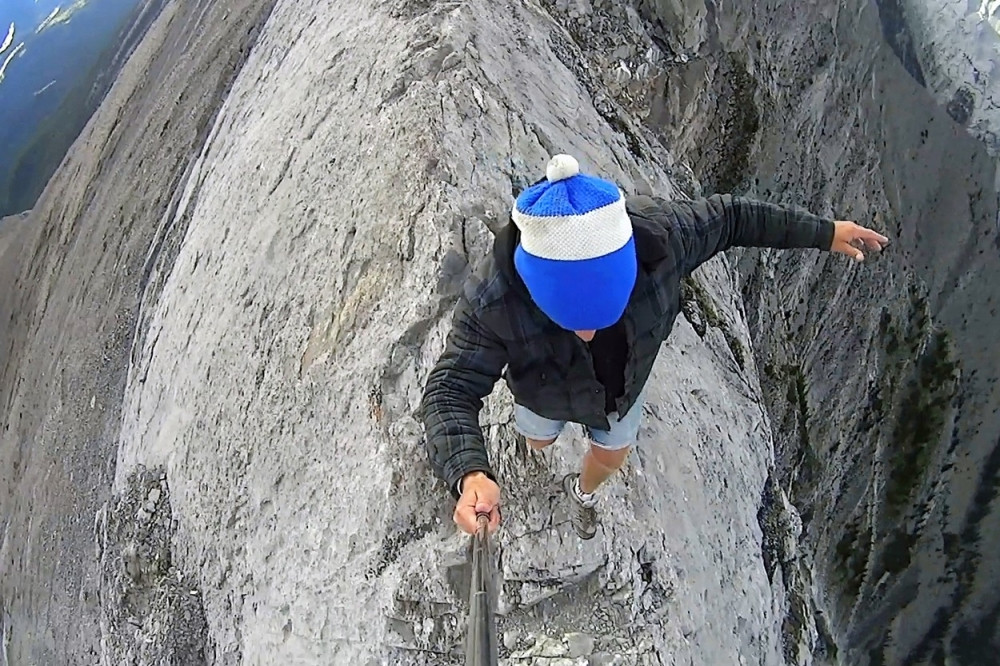 Hod po ivici ambisa!