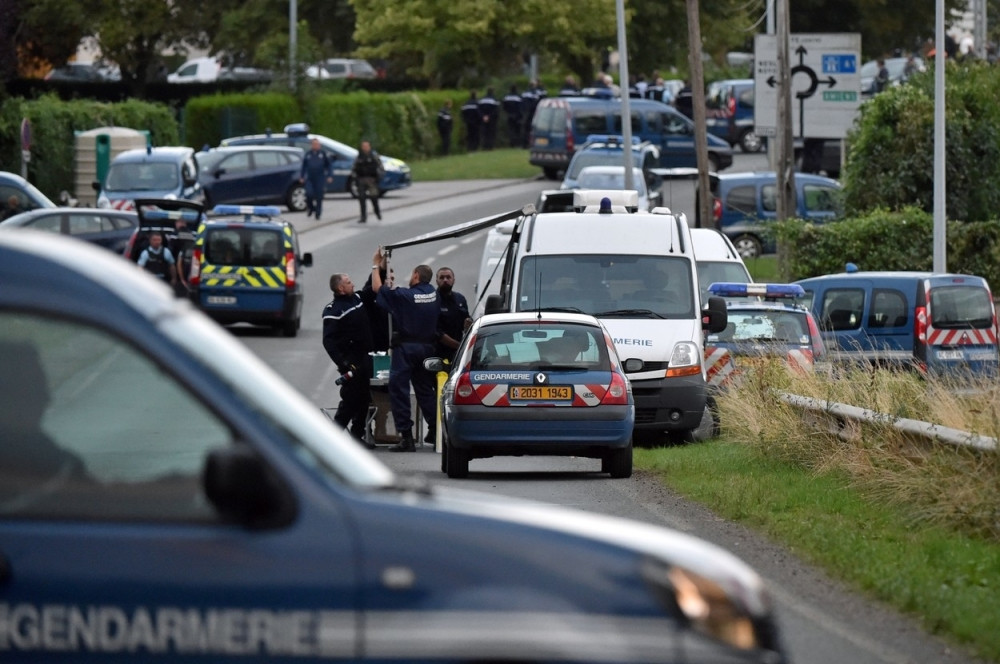 Četvoro mrtvih u pucnjavi, među njima i beba