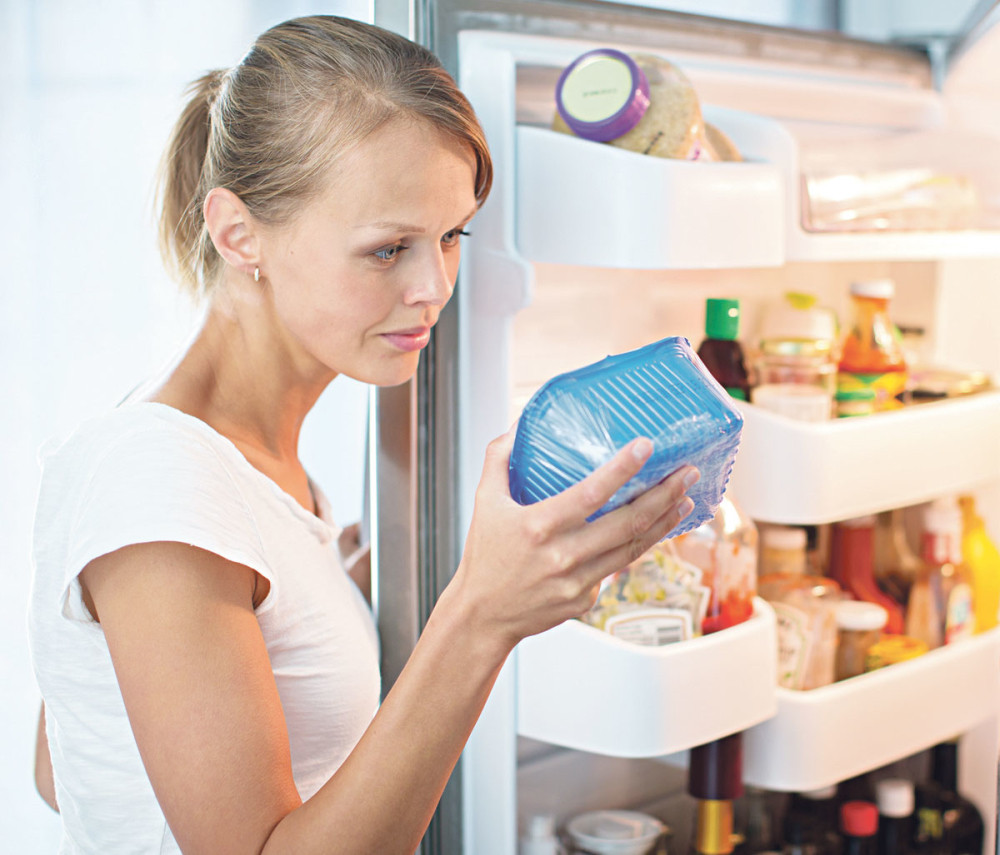 Nek frižider zamiriše!