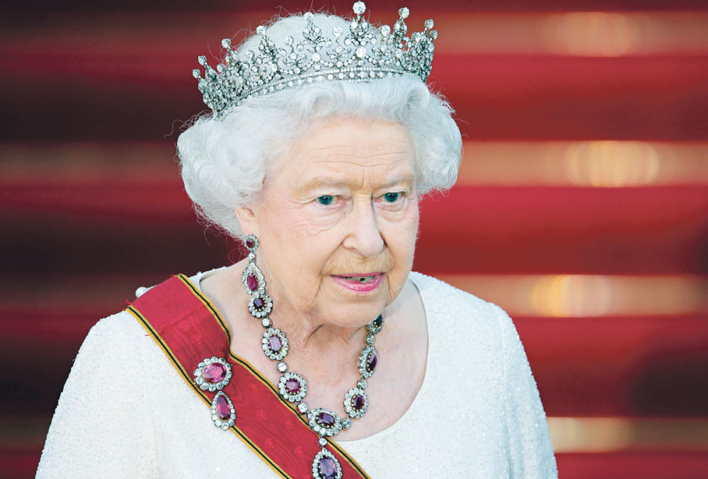 Kraljica Elizabeta prešišala Viktoriju!
