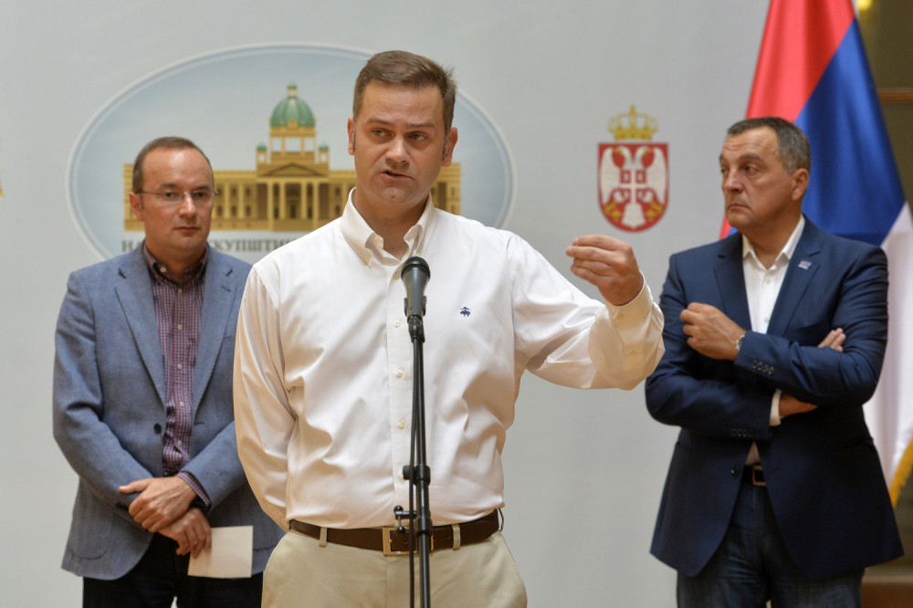 Borko diže ustanak protiv RTS-a