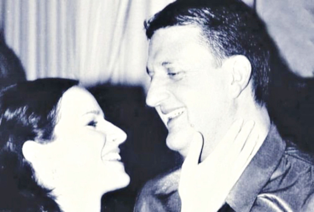 Zaljubljena Lana odala Darka Šarića!