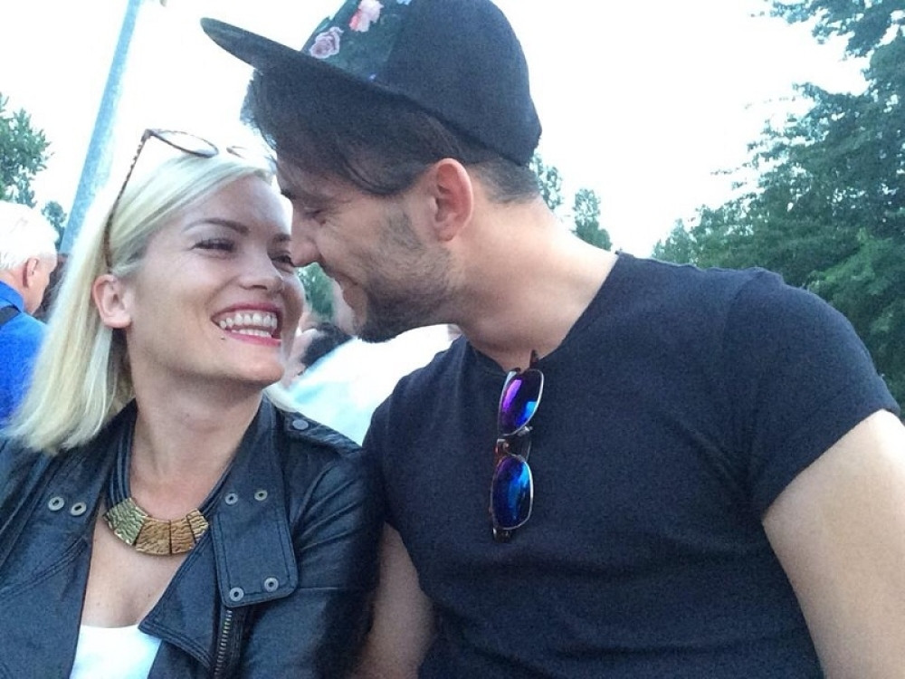 Pobednica Velikog brata opet ima mlađeg dečka!