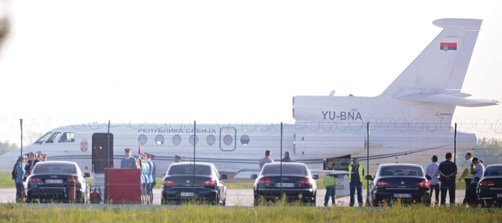 Vladin „falkon 50“ u staro gvožđe?!