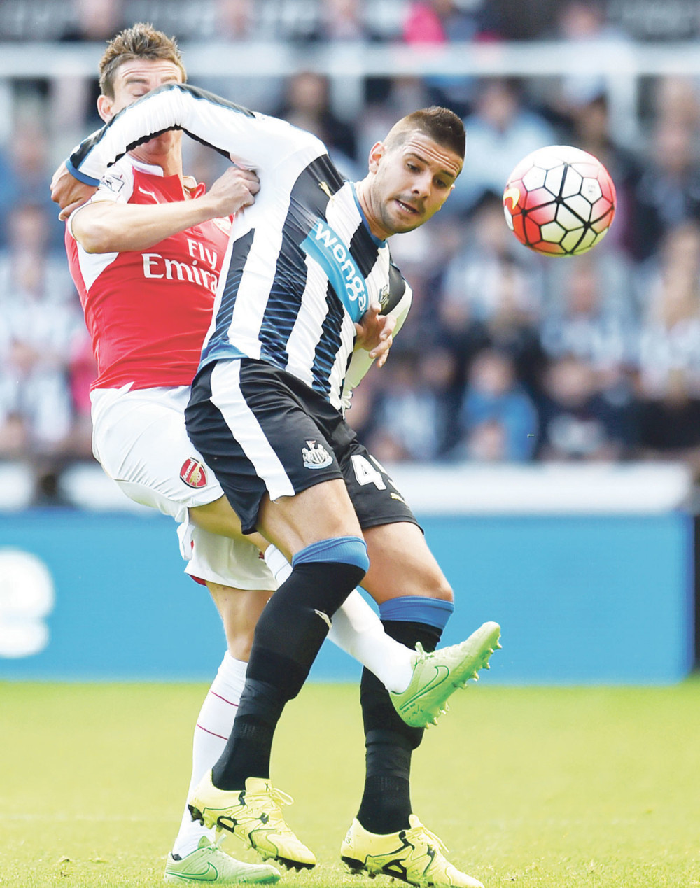 Od Mitra prave crnu ovcu!