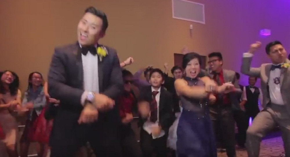 Teško da ćete imati bolju svadbu od ove! (VIDEO)