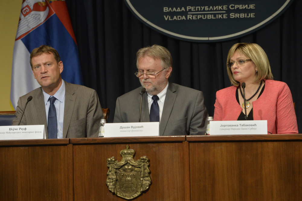 Nema većih plata i penzija ove godine!