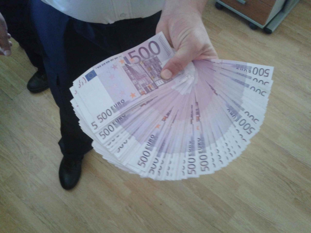 Javilo se puno "vlasnika" novca izvučenog iz Dunava