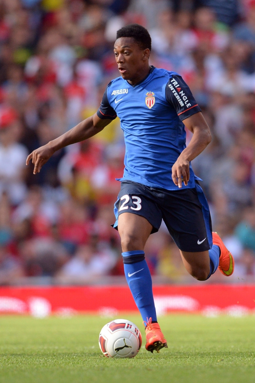 Junajted platio 36 miliona funti za klinca!