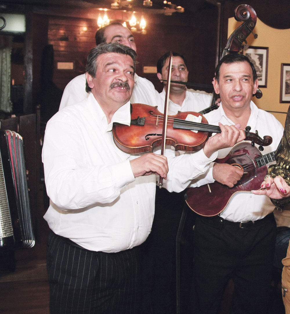 Oboren Zakon o muzičkom dinaru!