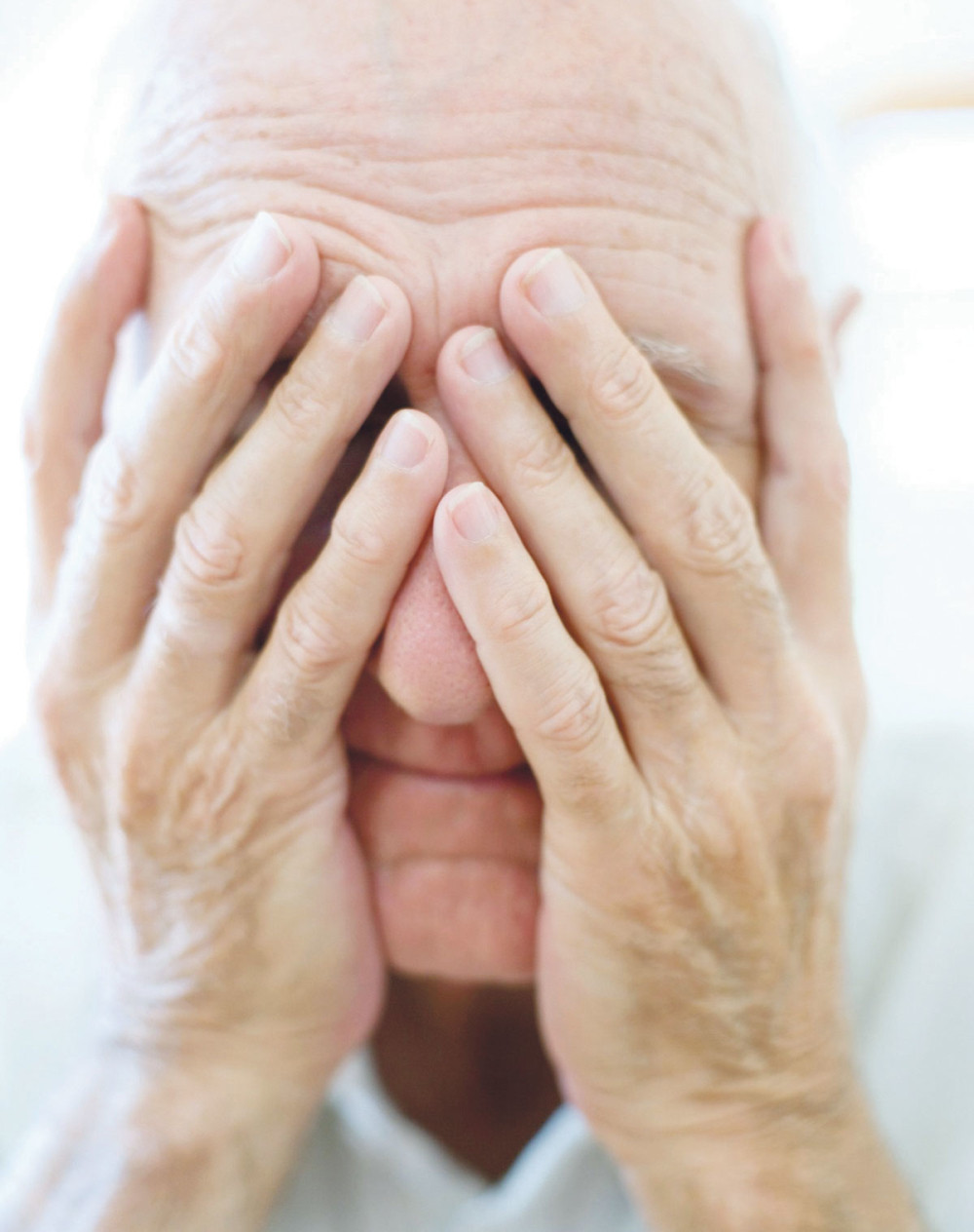 Starac (83) pokupio klinke, pronađen go i opljačkan!