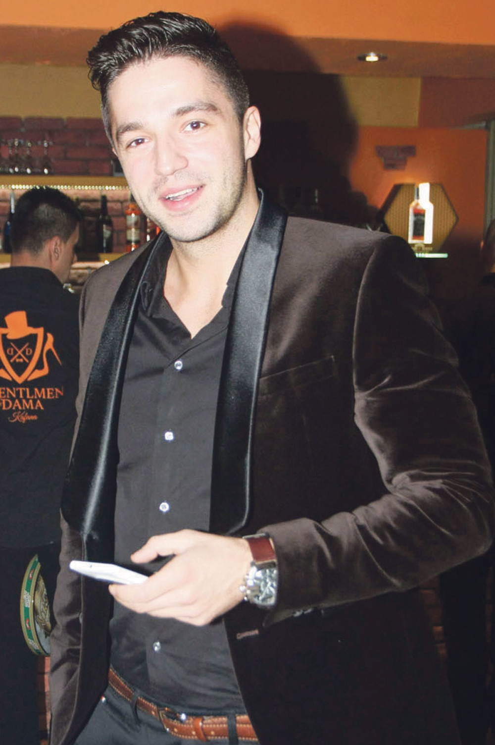 Vladu proglasili gejom!