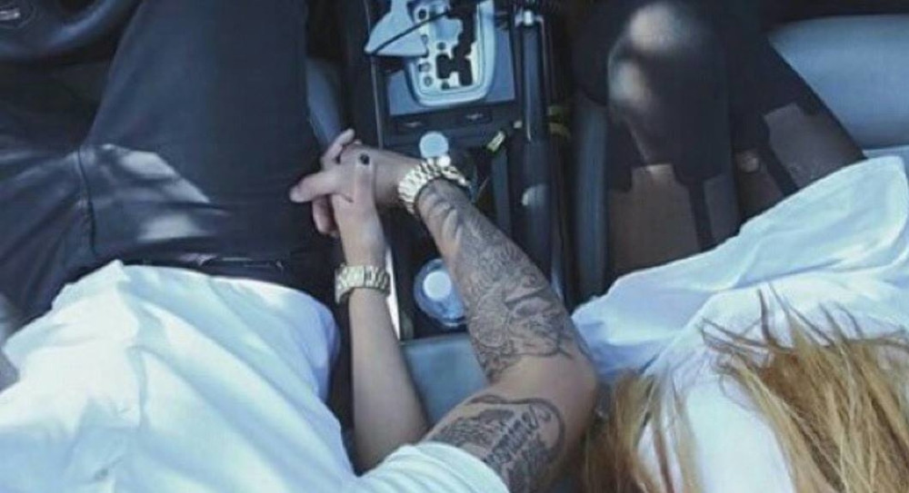 Mimi Oro otkrila novi detalj o tajanstvenom dečku! (FOTO)