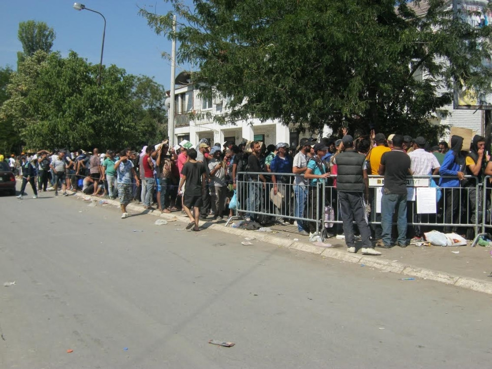 Ambasador Britanije obišao prihvatilište u Preševu (FOTO)